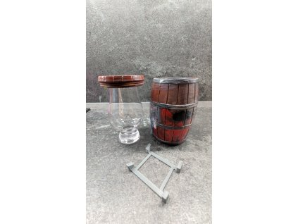 Ručně malovaný sud na sklenici